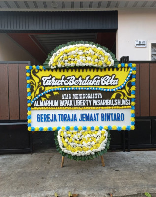 Papan Bunga Duka di Nyuatan